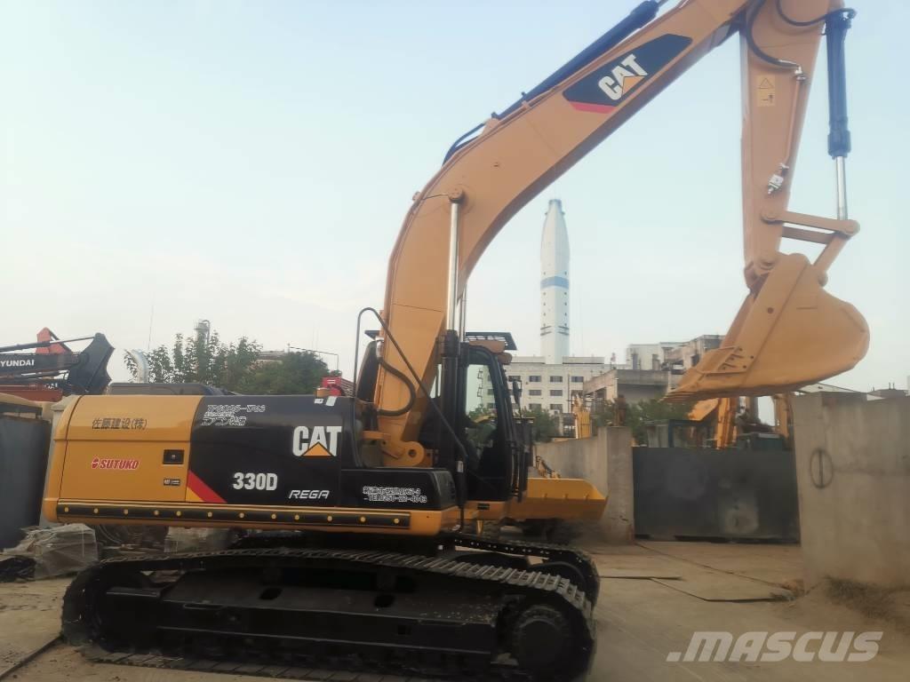 CAT 330 D حفارات زحافة