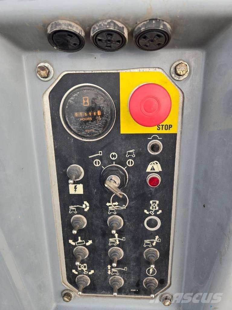 Genie Z 34/22 N رافعات سلة مفصلية