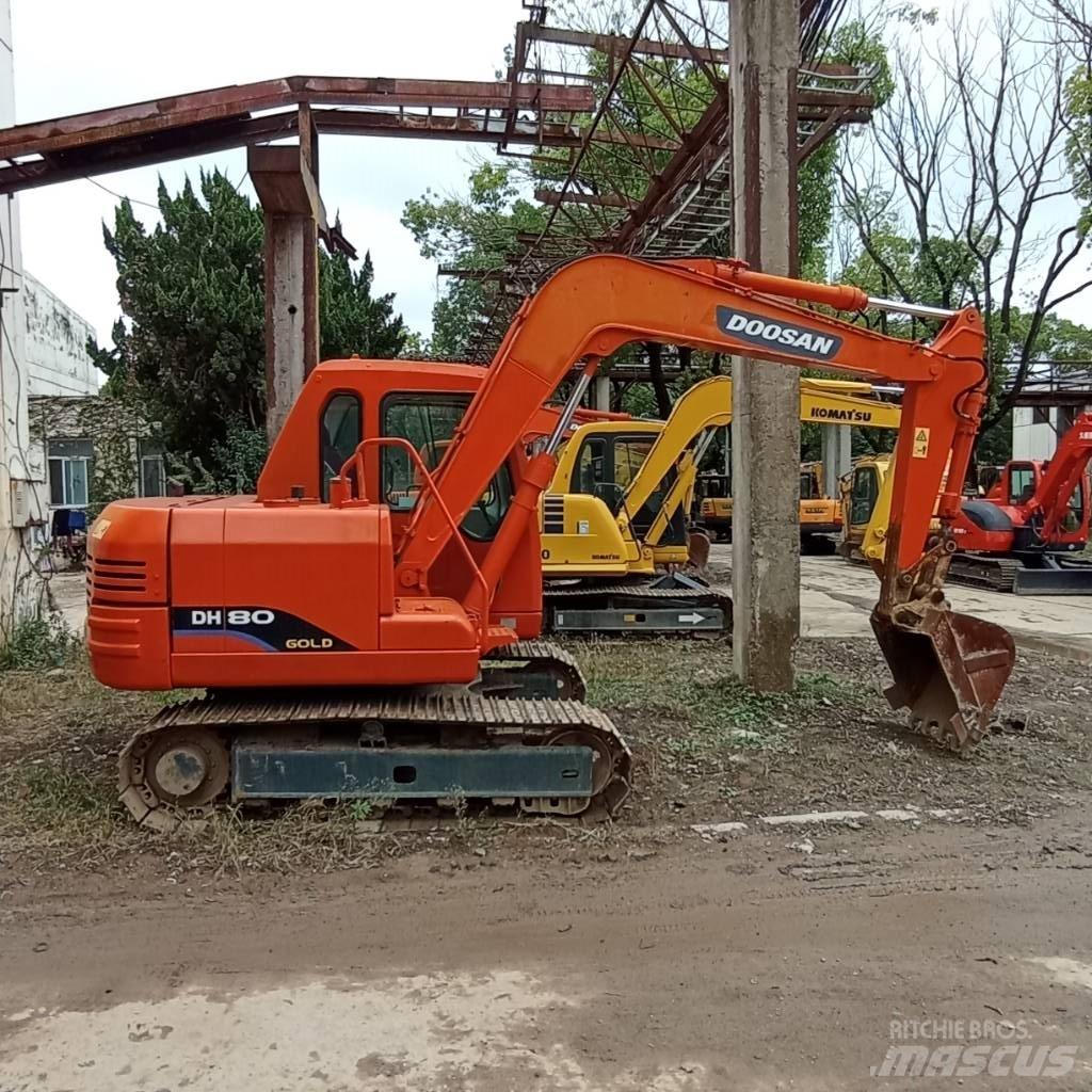 Doosan DH 80 حفارات صغيرة أقل من 7 طن (حفارات صغيرة)