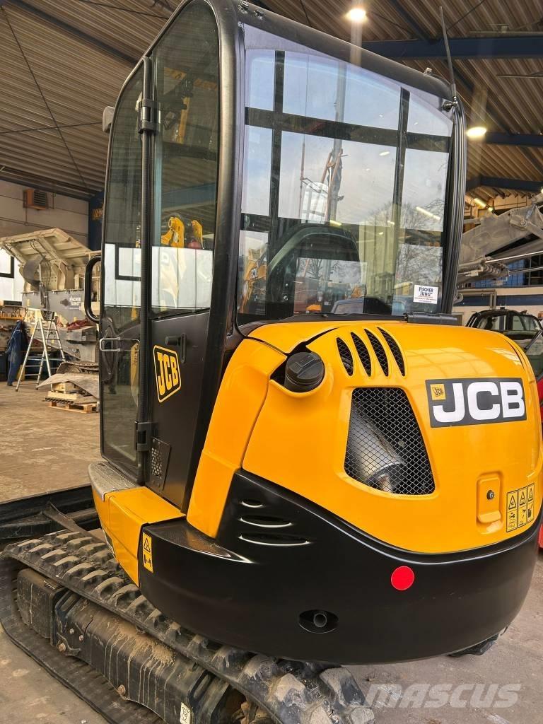 JCB 8029 CTS حفارات صغيرة أقل من 7 طن (حفارات صغيرة)