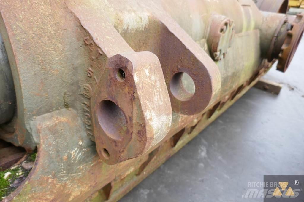 CAT 9W-0558 الشاسيه والتعليق
