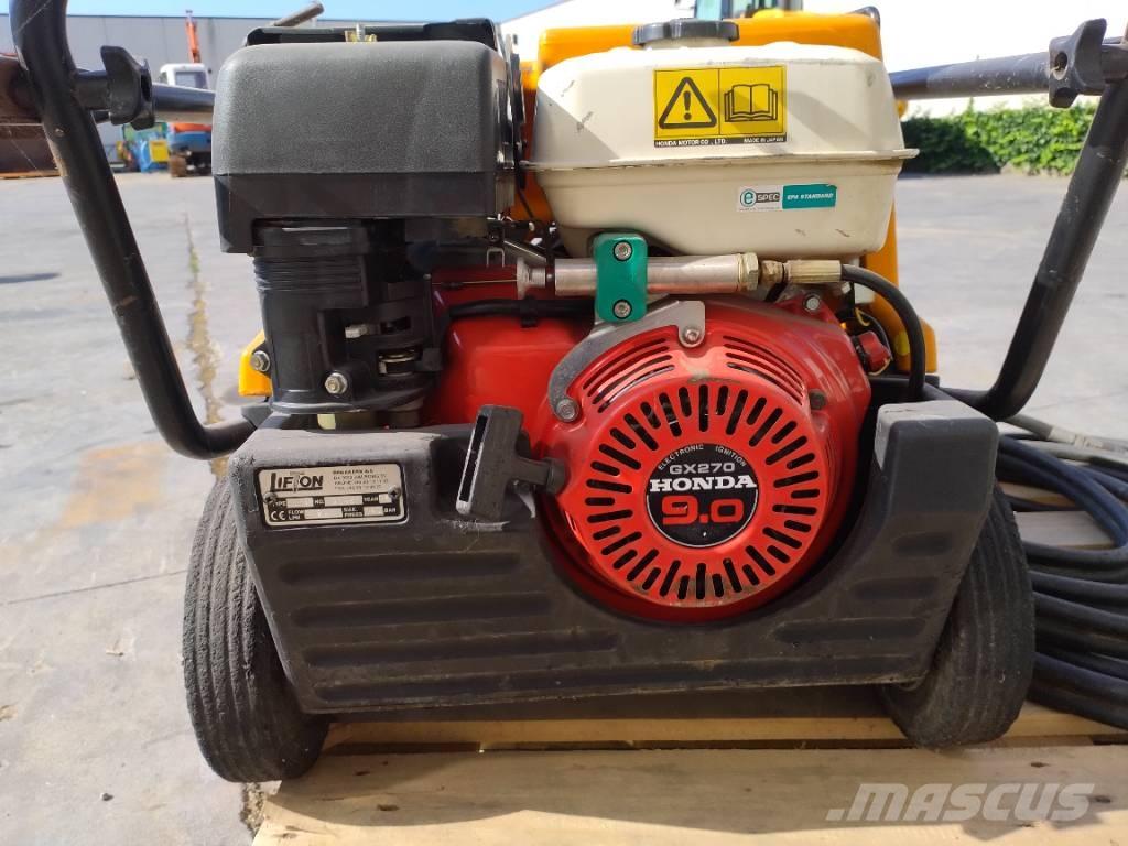 Lifton LP9 أخرى