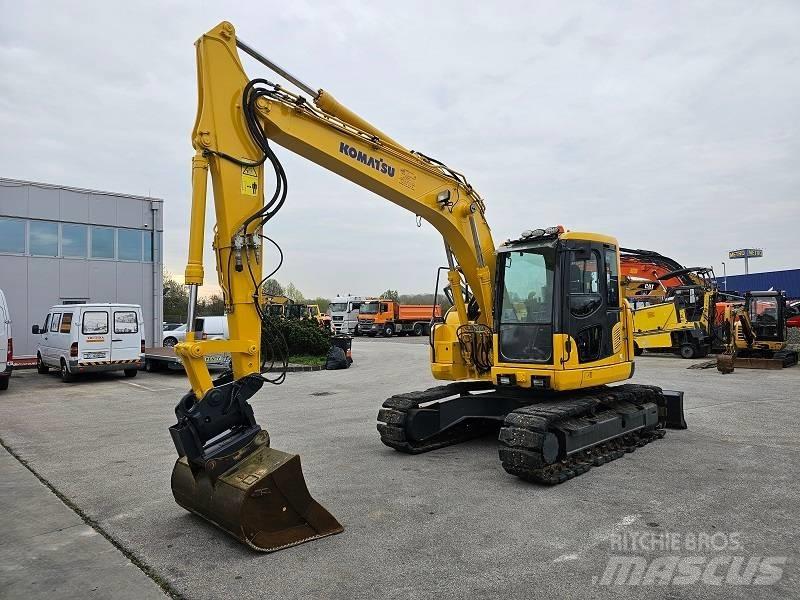 Komatsu PC 138 US-8 حفارات وسط 7 طن - 12 طن