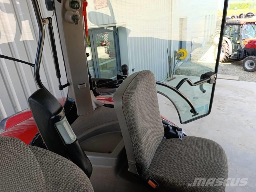 Case IH Puma 165 الجرارات