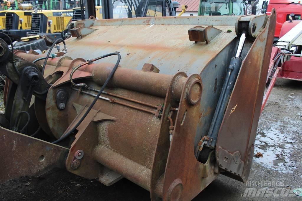 Volvo L 110 F لوادر بعجل