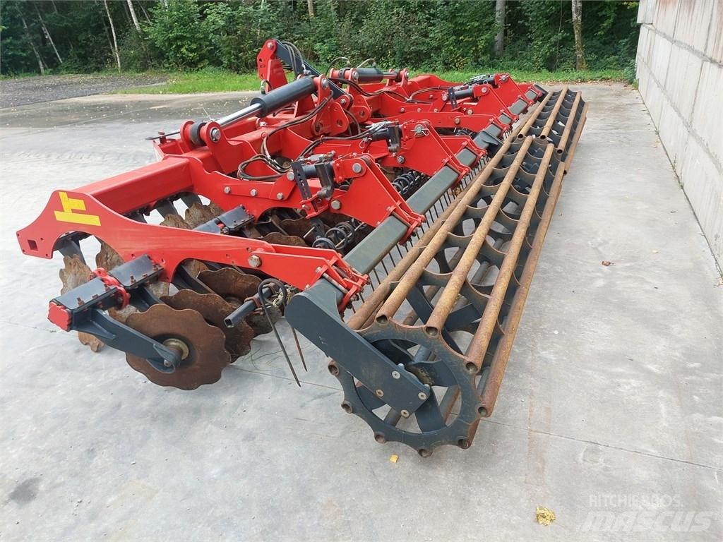 Metal-Fach U710 الكاسحات وقلابات التربة ذات المحركات
