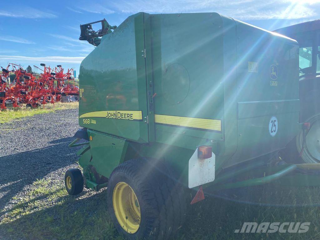 John Deere 568 محزمات مستديرة