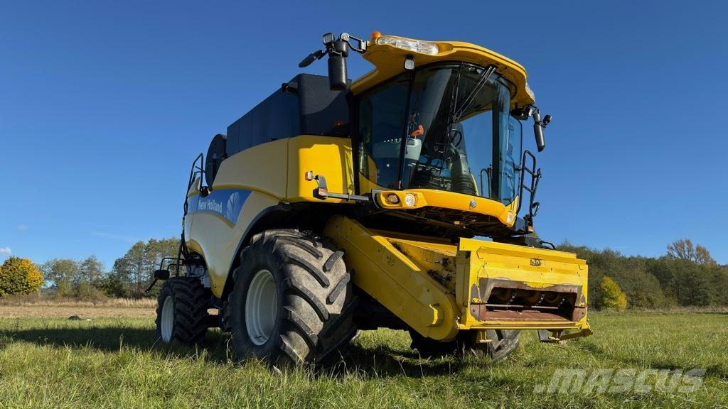 New Holland CX 8080 حصادات