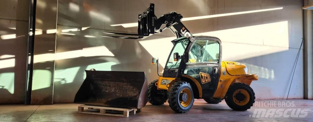 JCB 520-40 مناولات متداخلة