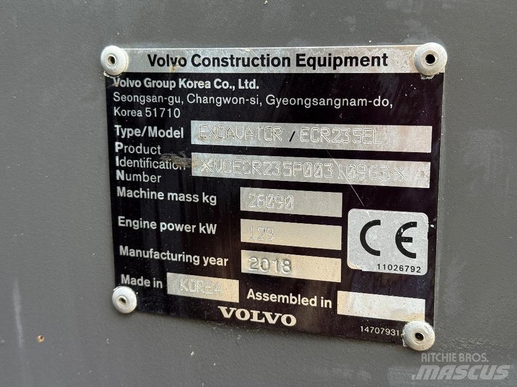 Volvo ECR 235 EL حفارات زحافة