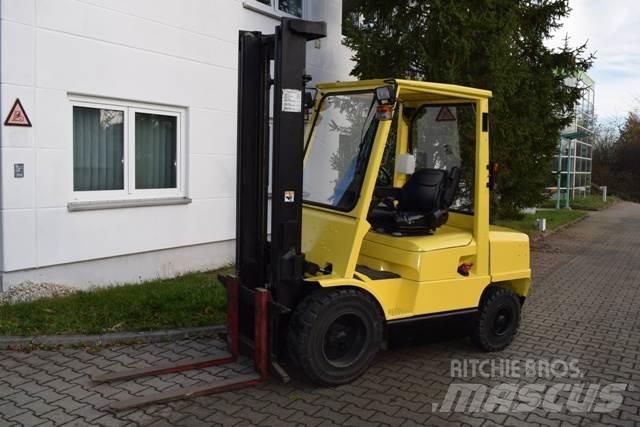 Hyster H 3.00 XM شاحنات الديزل