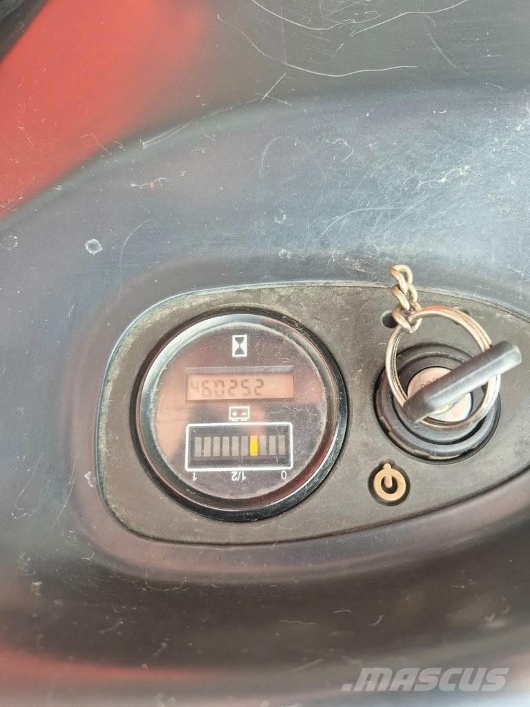 Linde L16 رافعات شوكية مثبتة على شاحنات