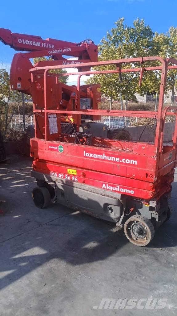 JLG 1930 ES رافعات مقصية الشكل