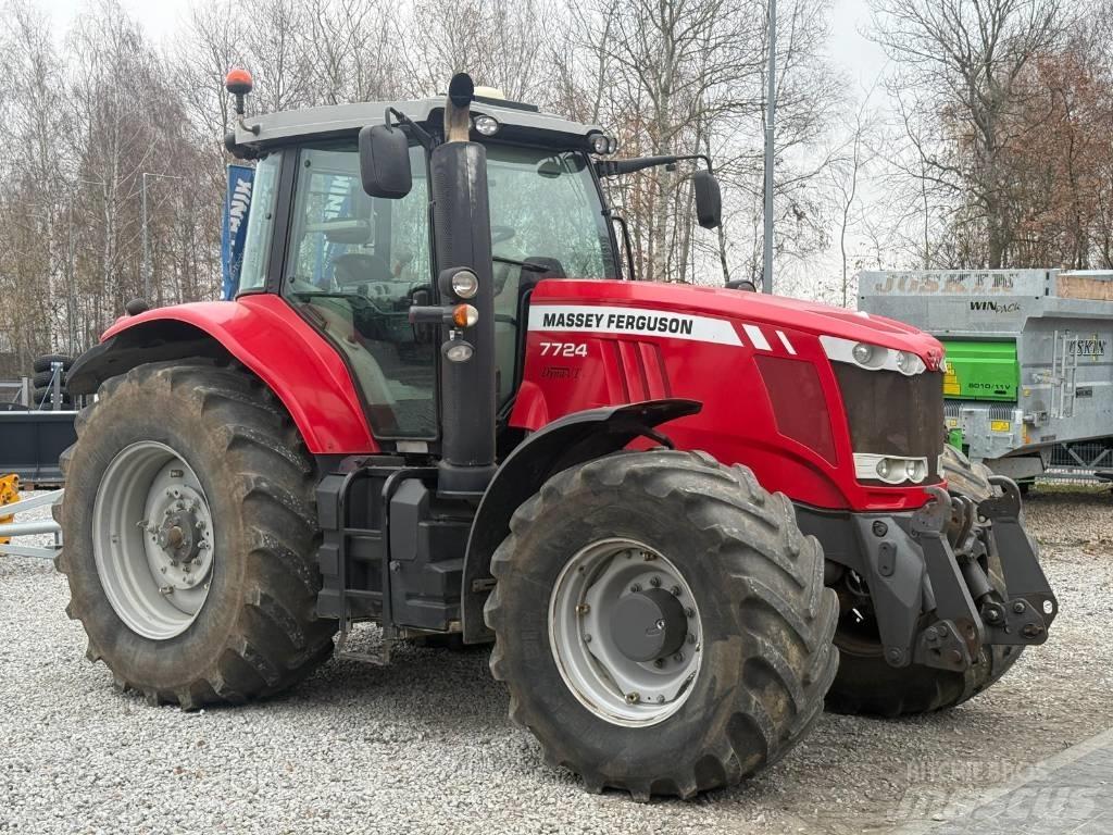 Massey Ferguson 7724 الجرارات