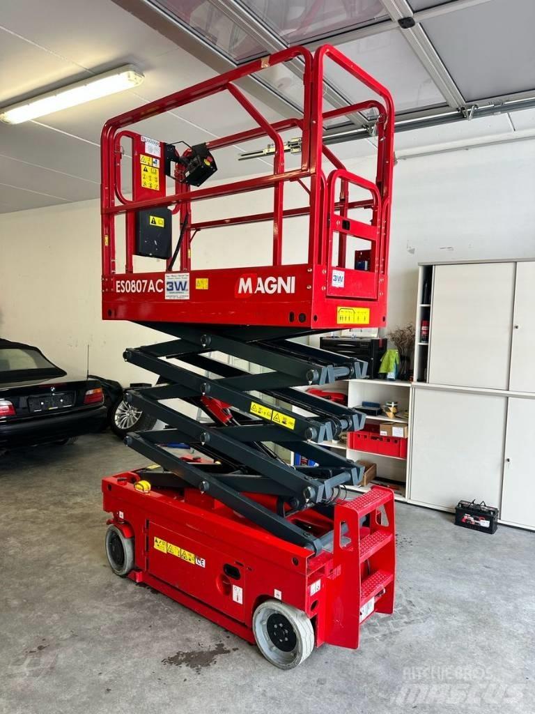 Magni ES 0807 AC رافعات مقصية الشكل
