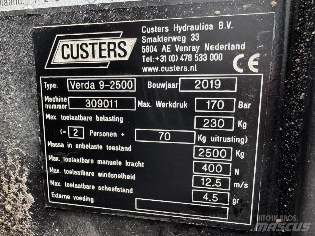 Custers Verda 9 رافعات سلة تلسكوبية