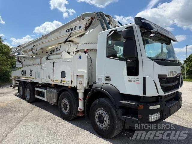 Iveco Trakker 450 شاحنات أخرى