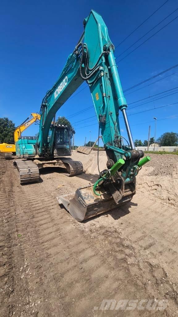 Kobelco SK 210 LC حفارات زحافة