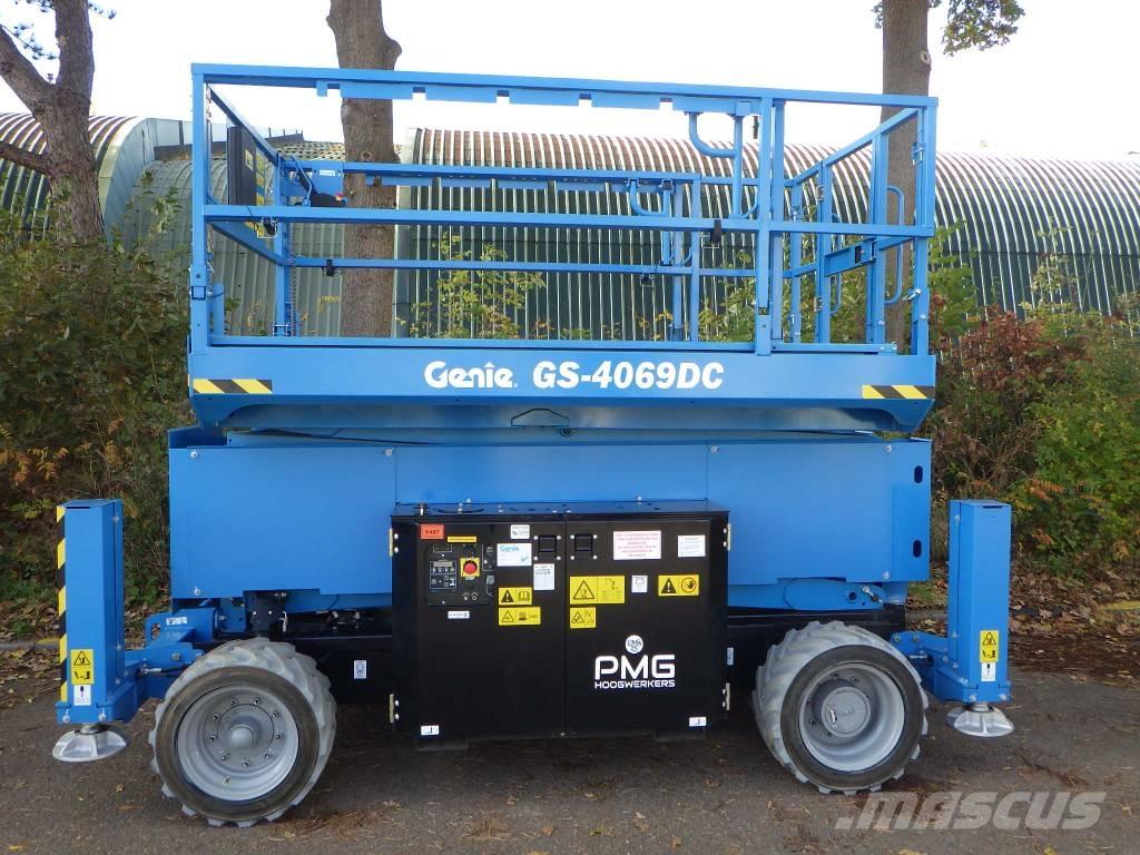 Genie GS4069DC رافعات مقصية الشكل