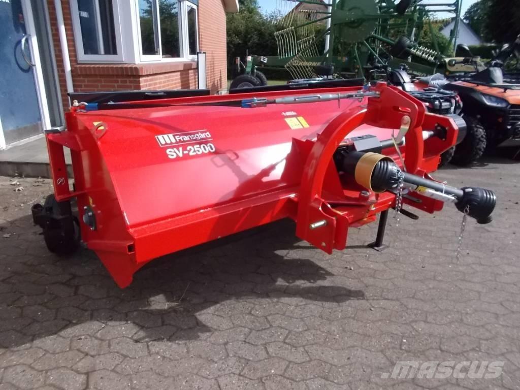 Fransgård SV 2500 مكابس وميبسات التبن
