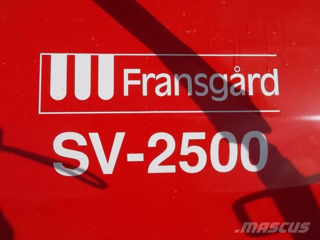Fransgård SV 2500 مكابس وميبسات التبن