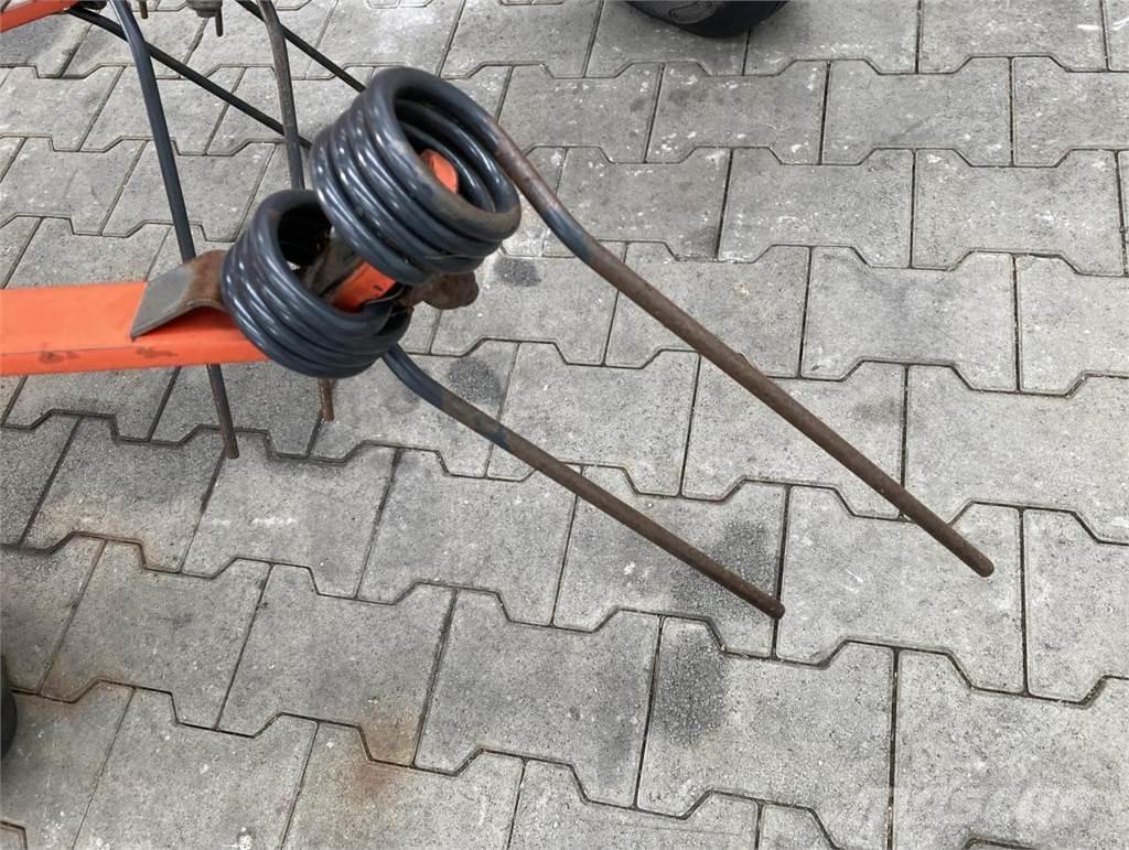 Kuhn GF 5001 MH مكابس وميبسات التبن