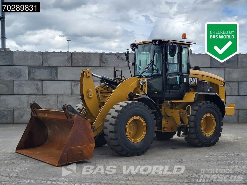 CAT 926 M لوادر بعجل