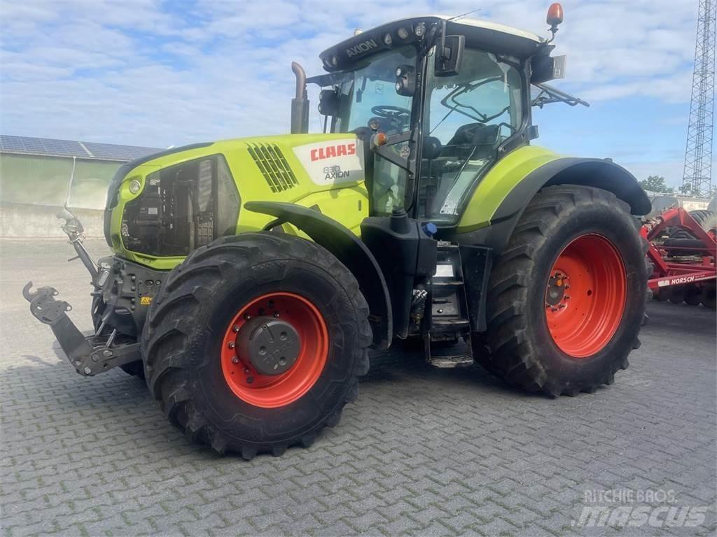 CLAAS AXION 830 الجرارات