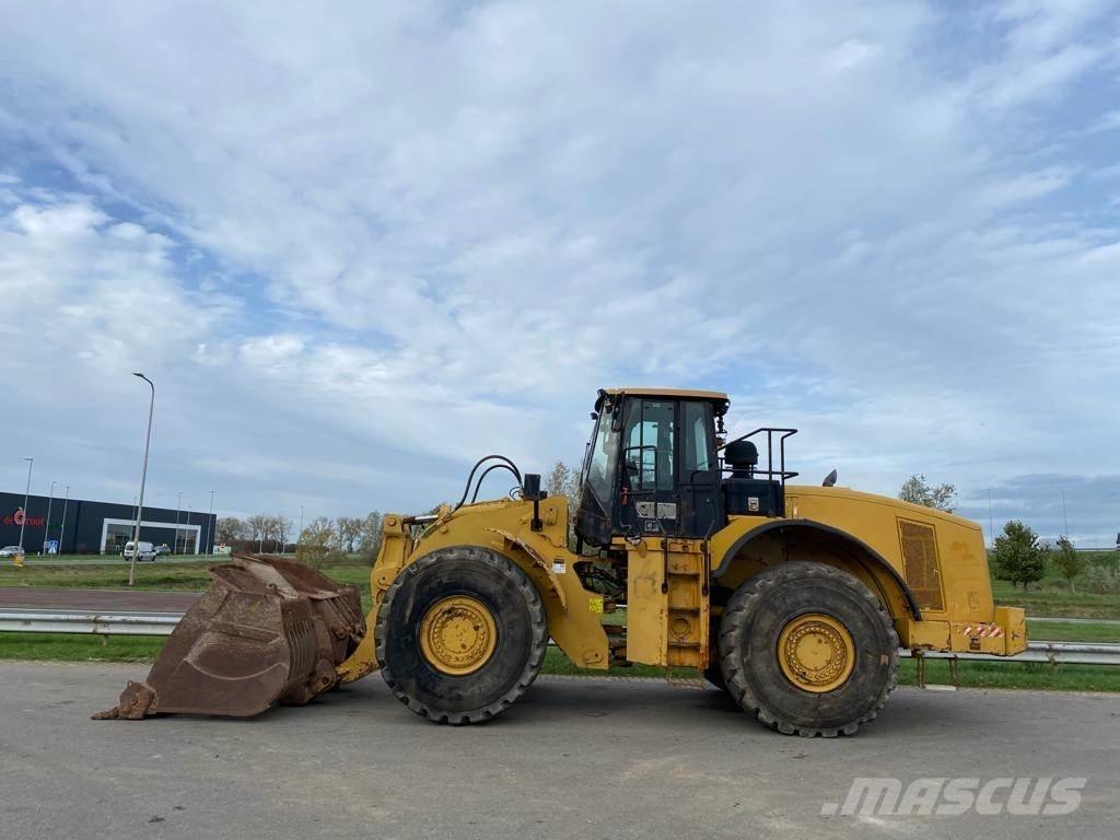 CAT 980H لوادر بعجل