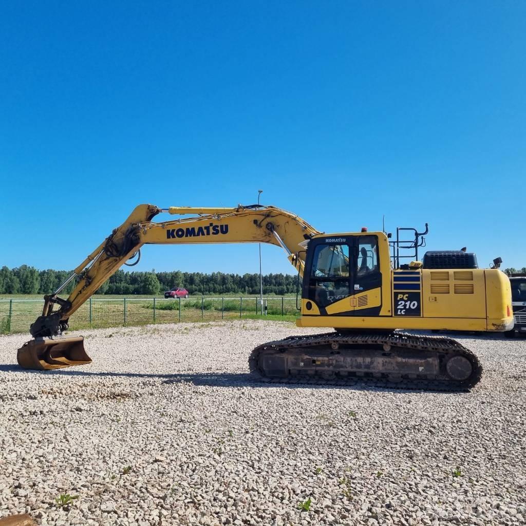 Komatsu PC 210 LC-11 حفارات زحافة