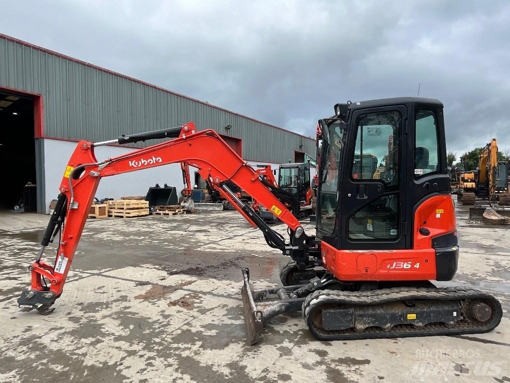 Kubota U 36-4 حفارات صغيرة أقل من 7 طن (حفارات صغيرة)