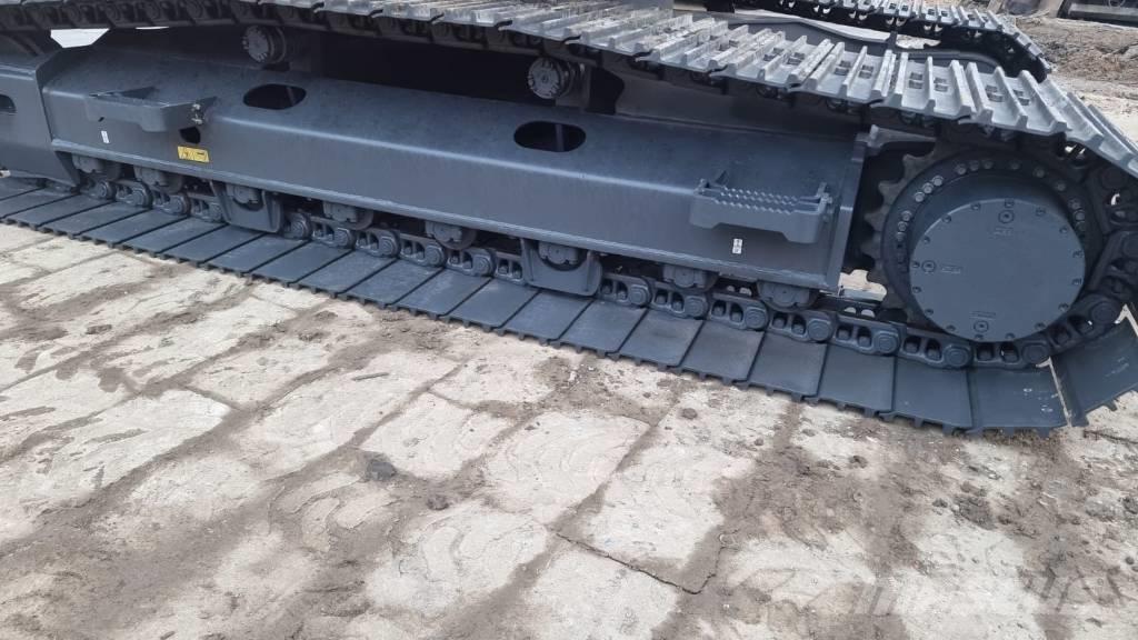 Komatsu PC 290 LC-10 حفارات زحافة