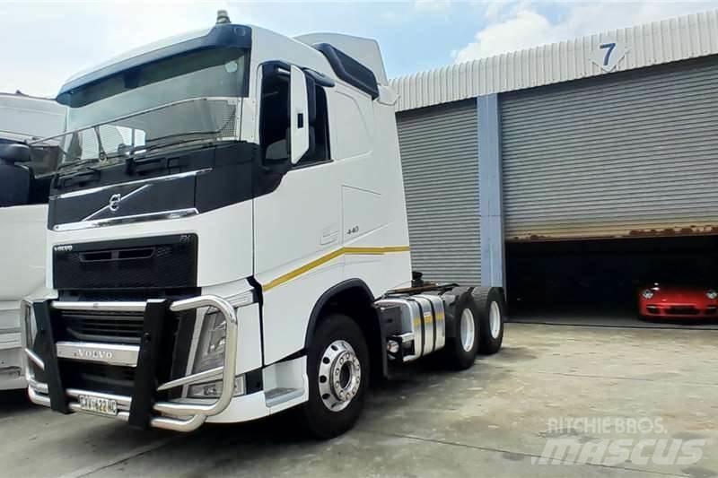 Volvo FH 440 شاحنات أخرى