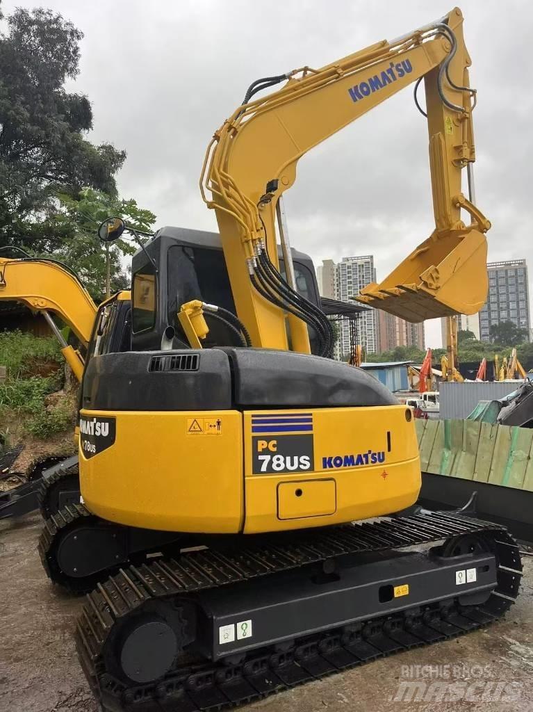 Komatsu PC 78 US حفارات زحافة