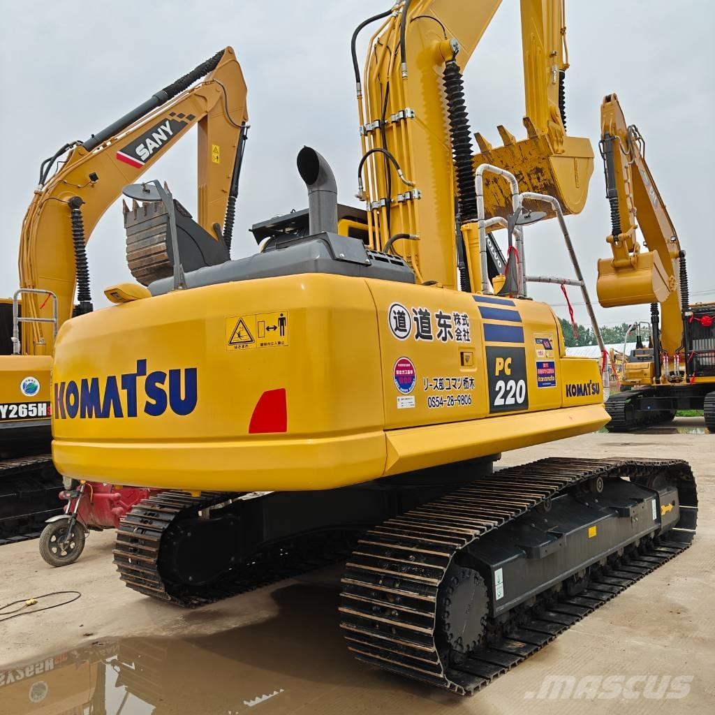 Komatsu 220 حفارات زحافة