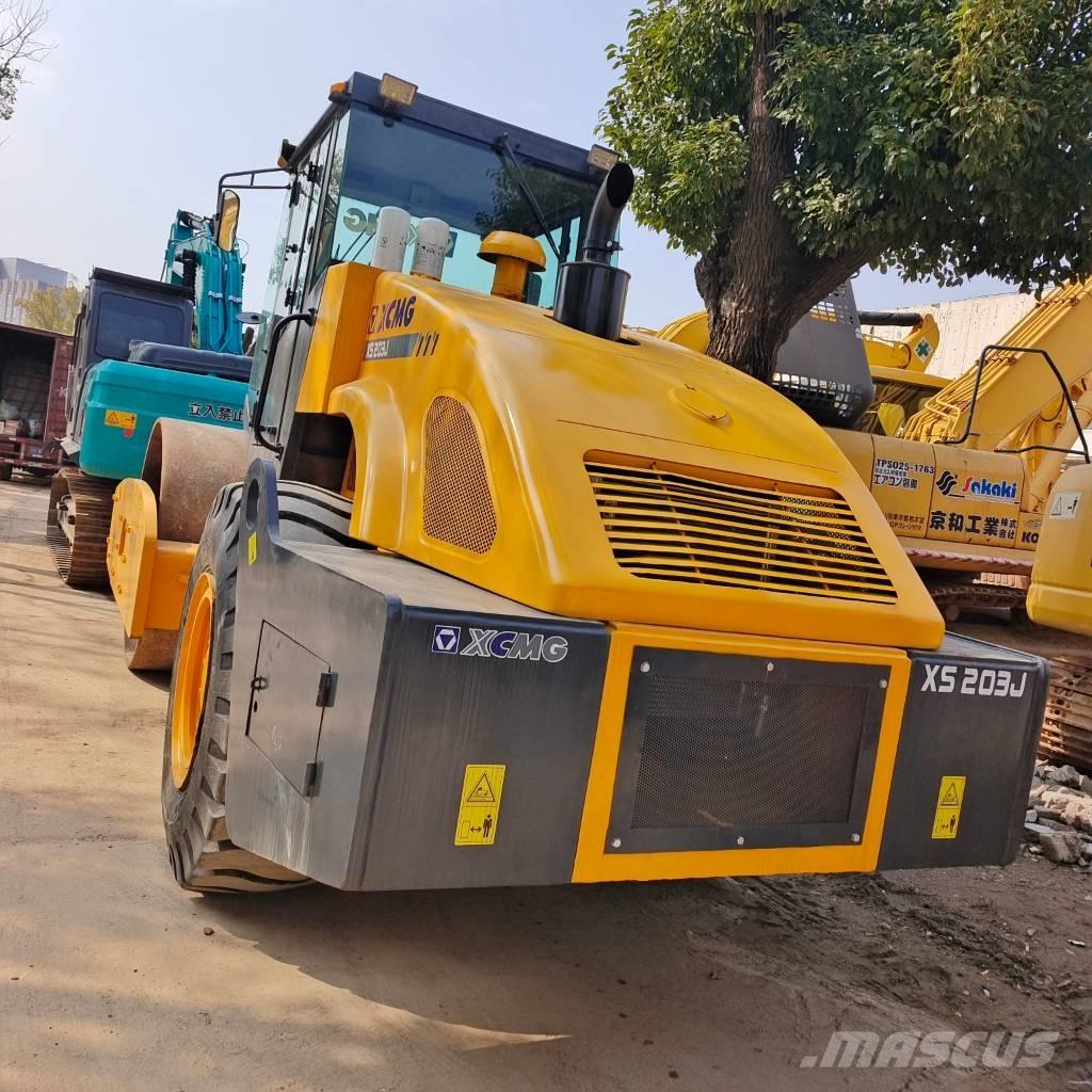 XCMG XS 223 J مداحل أحادية الأسطوانة