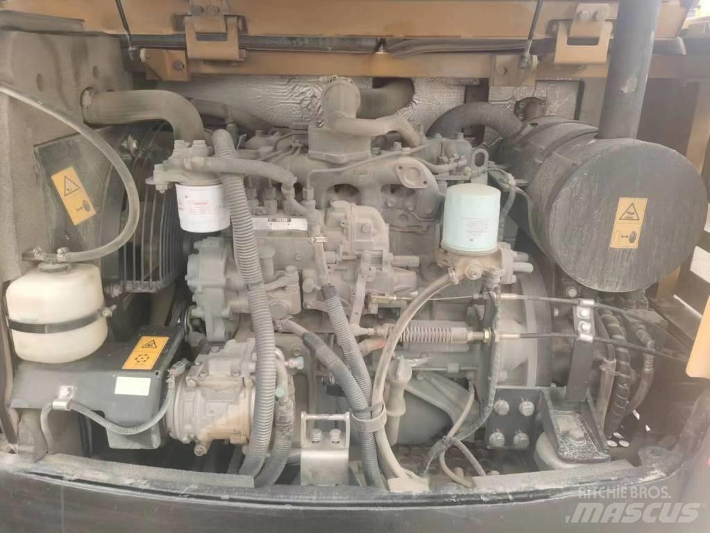 Sany SY 60 C حفارات زحافة