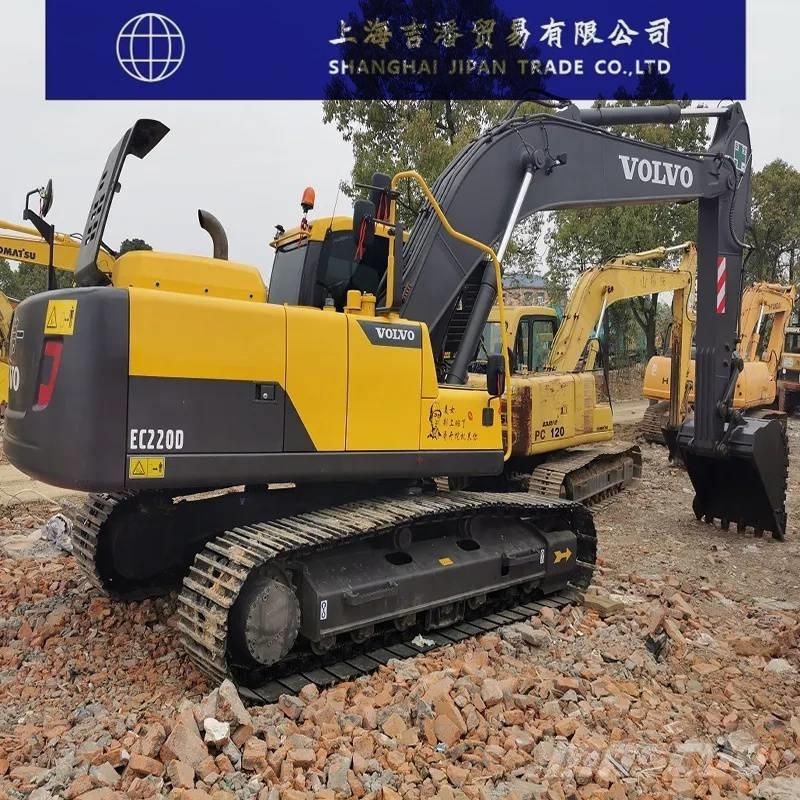 Volvo EC 220 حفارات زحافة