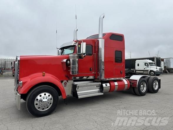 Kenworth W900L وحدات الجر