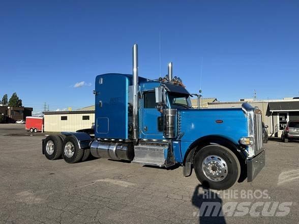 Peterbilt 389 وحدات الجر