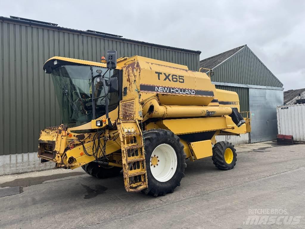 New Holland TX 65 حصادات
