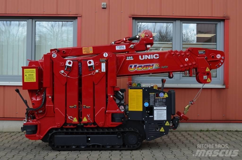 Unic URW-095 رافعات مجنزرة