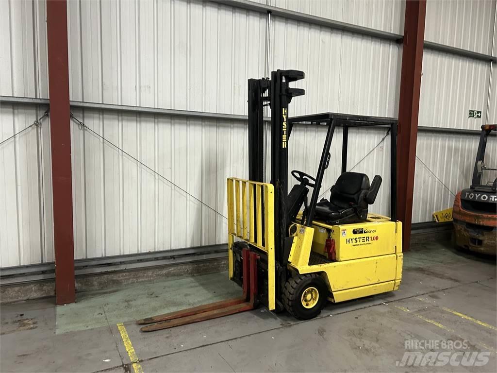 Hyster A1.0XL شاحنات ذات رافعات شوكية تعمل بالكهرباء