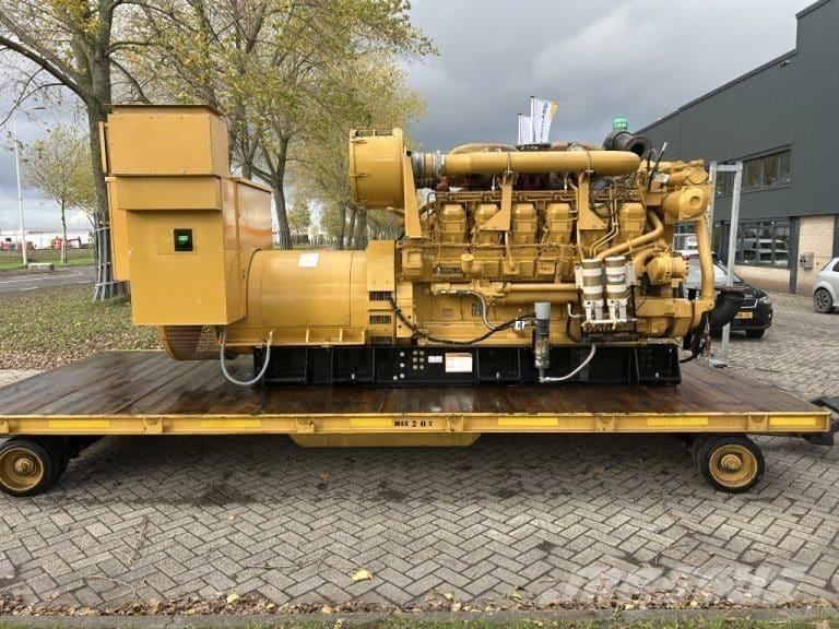 CAT 3512 - 1500 مولدات ديزل