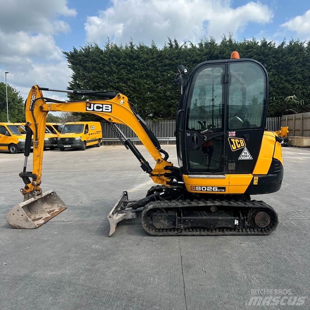 JCB 8026 حفارات صغيرة أقل من 7 طن (حفارات صغيرة)