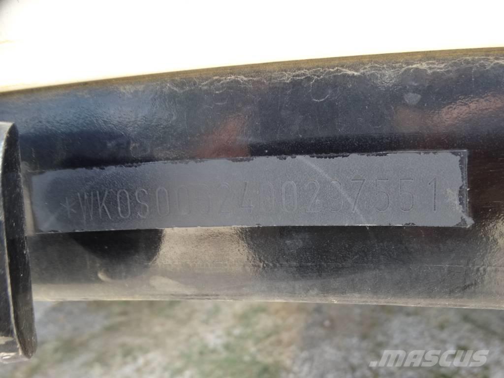 Kögel SN 24 نصف مقطورات بباب جانبي