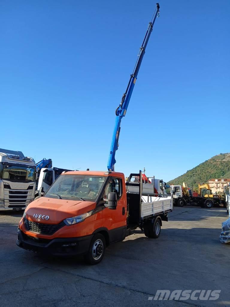 Iveco Daily 35-140 شاحنات الرافعات