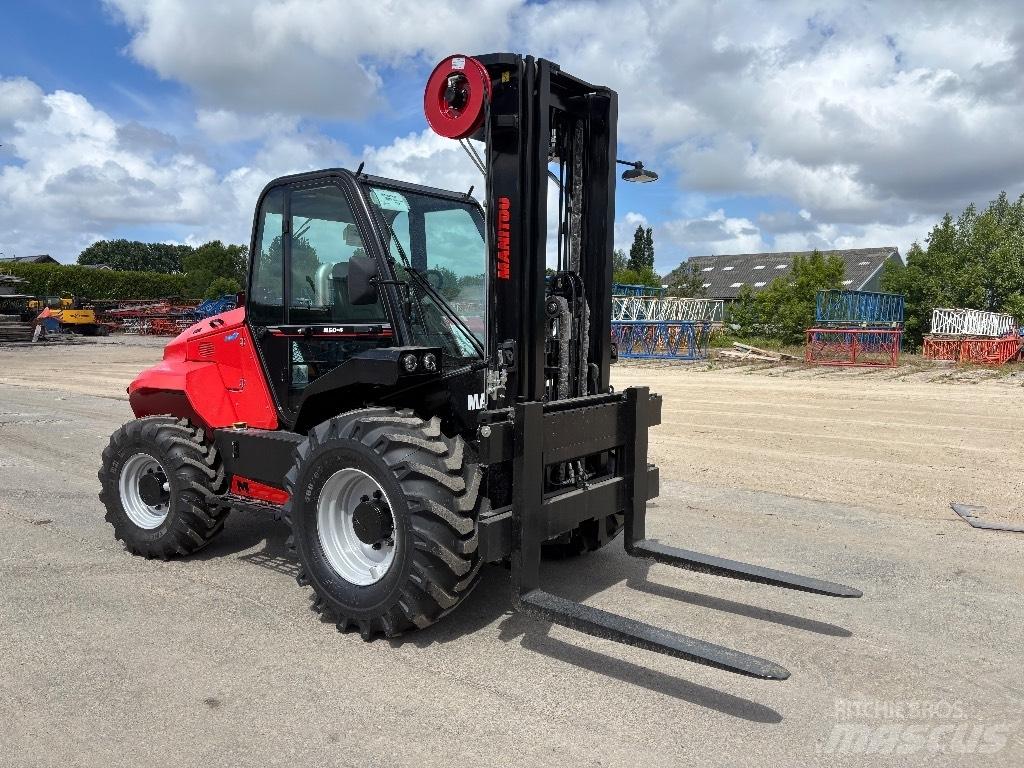 Manitou M 50.4 شاحنات الديزل