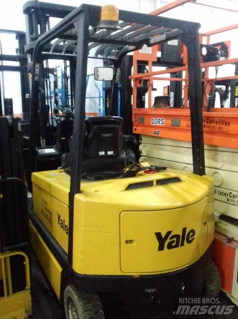 Yale ERP30ALF شاحنات ذات رافعات شوكية تعمل بالكهرباء