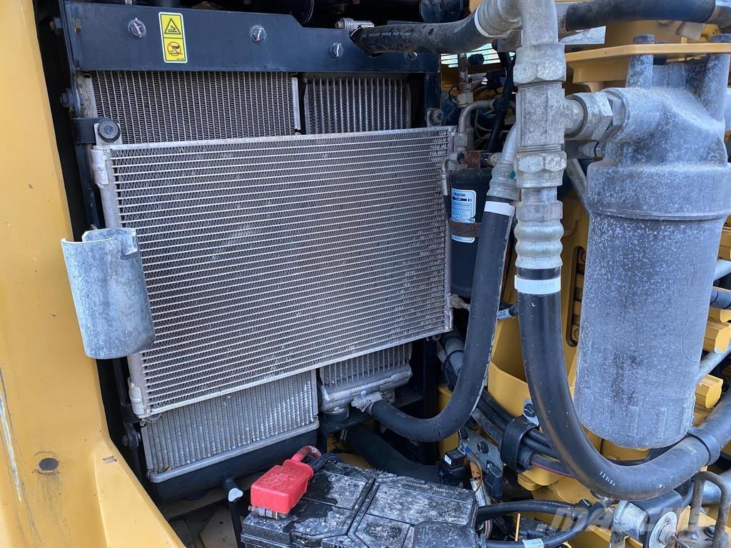 CAT 308E2 CR NVT حفارات وسط 7 طن - 12 طن